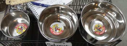 Metalenvoerbak met draaihaak , per stuk